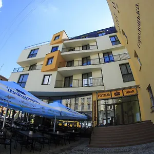 цісар Hotel